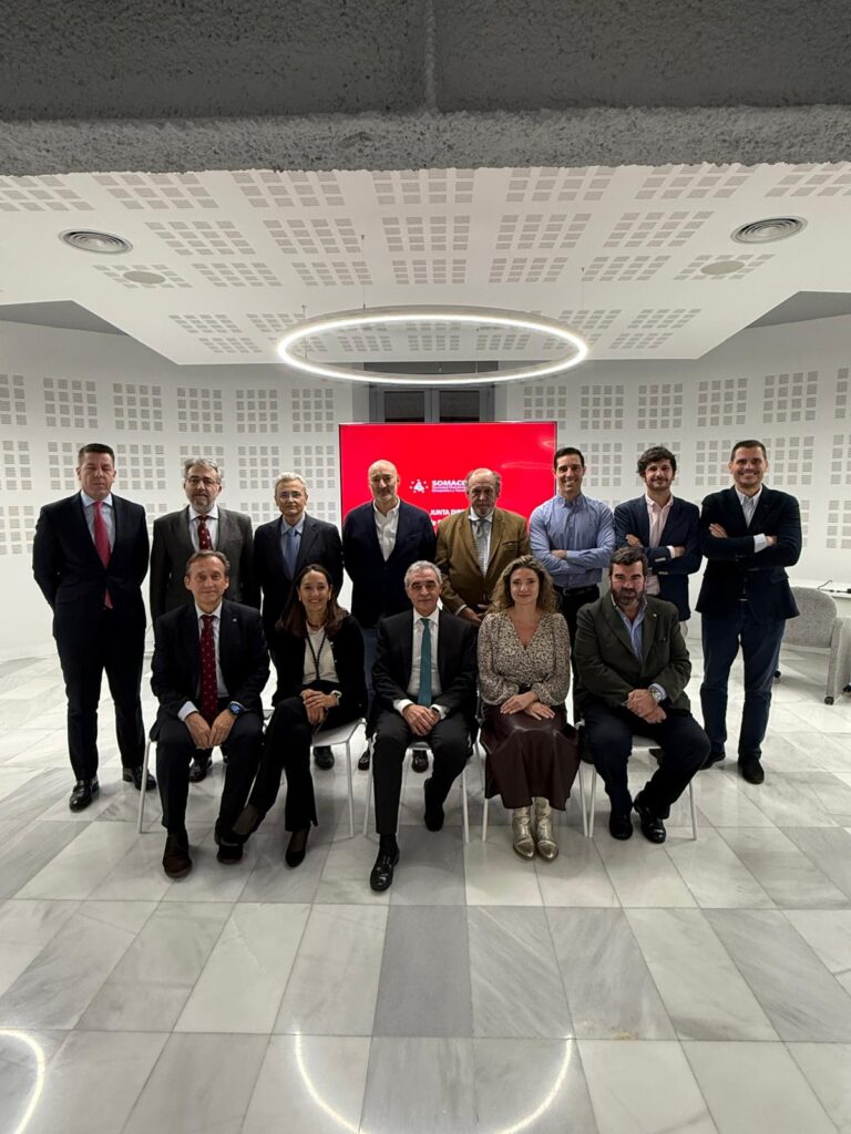 Se celebra la primera reunión presencial de la Junta Directiva de SOMACOT presidida por el Dr. Javier Areta